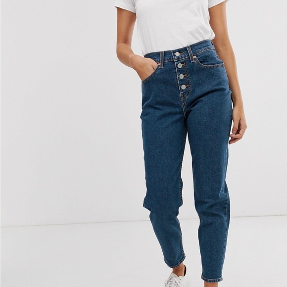 Levi’s exposed button mom jeans - Picture 2 of 4